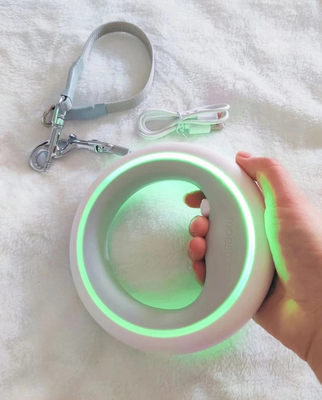UFO Retractable Dual Leash with LED Light - The Canine Cart